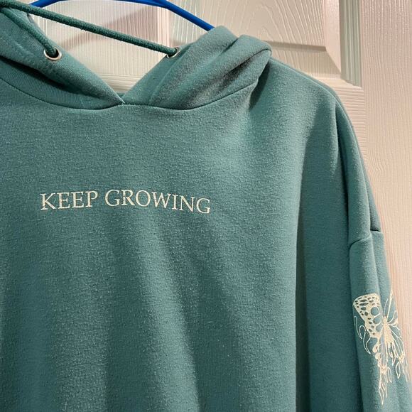 Green and white oversized hoodie - Picture 3 of 7